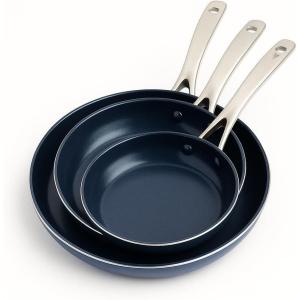 Blue Diamond 8” 9.5″ & 11″ Nonstick Frying Pan Skillet Set, Diamond Infused PFAS & PTFE-Free Ceramic Pots & Pans, Dishwasher & Oven Safe, Stay Cool Handles, Durable Non Toxic Metal Utensil Safe, Blue